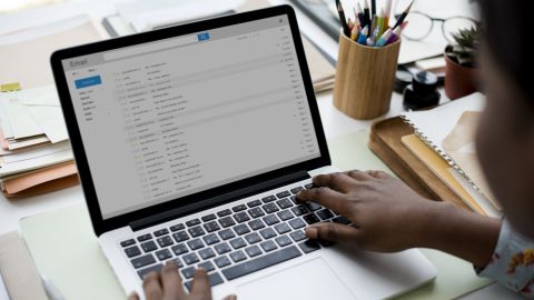 Mails