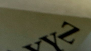 09/18/18 / LOS ANGELES/ Maria, a mother from Honduras affected by President TrumpÕs Zero Tolerance Policy, participates in a shadow hearing in South Gate sponsored by Rep.ÊNanette Diaz Barragan. Rep.ÊNanette Diaz Barragan, joined byÊRep.ÊJudy Chu, held a shadow hearing in South Gate, to discuss the reunification efforts of families separated under President TrumpÕs Zero Tolerance Policy and theÊimpactÊit has had on families. (Aurelia Ventura/La Opinion)