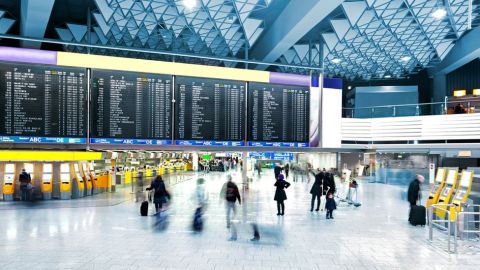 Los aeropuertos son una vía de entrada y salida de numerosos virus.