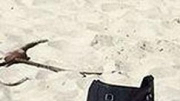 Google Maps fotografía a una pareja en una extraña postura /