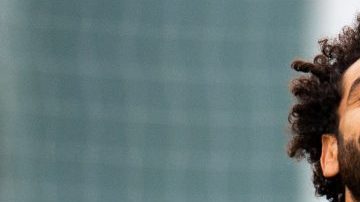 El egipcio del Liverpool Mohamed Salah se llevó el premio al Mejor Gol de la FIFA. (Foto: EFE/Peter Powell)