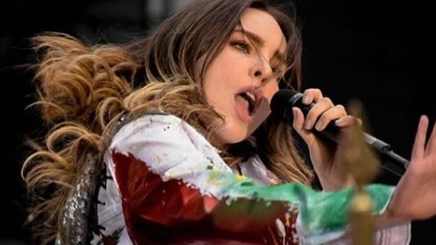 Belinda en problemas con el gobierno mexicano.