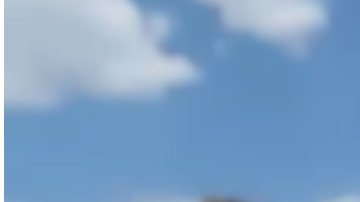 Hombre vuela por los aires ritual