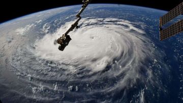 El huracán Florence desde una estación espacial. NASA Earth