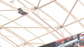 El pugilista kazajo ha retrasado varios meses la primera defensa de su campeonato.