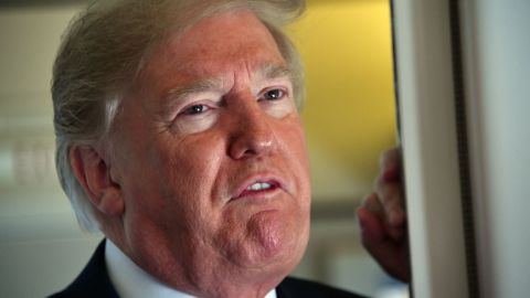 Diferentes sectores han fustigado a Trump por hacer política con las víctimas del huracán María