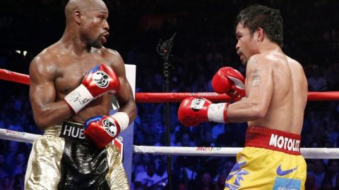 Mayweather venció en 2015 a Pacquiao.