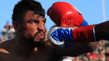 El boxeador Víctor Ortiz está acusado de tres cargos graves por agresión sexual