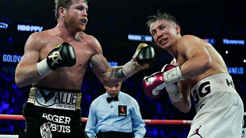 Canelo Álvarez tuvo mucho éxito con su mano izquierda toda la pelea ante Golovkin.