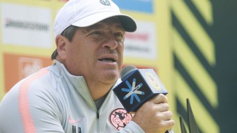 Miguel Herrera director técnico del América, se pronuncia contra la violencia. (Foto: Imago7/Marcos Domínguez)