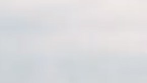 El agua cubre la carretera Interestatal 40 en Wilmington, Carolina del Norte.