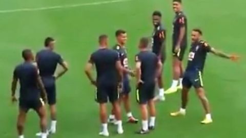 Neymar imitó a Cristiano ¿Admiración o sarcasmo?