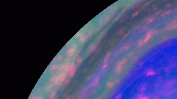 La corriente de chorro de seis lados en el polo norte de Saturno conocida como "el hexágono".