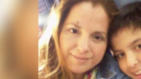 Niño pide ayuda para encontrar teléfono celular