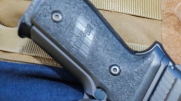 ICE no cesa su intensa cacería de inmigrantes