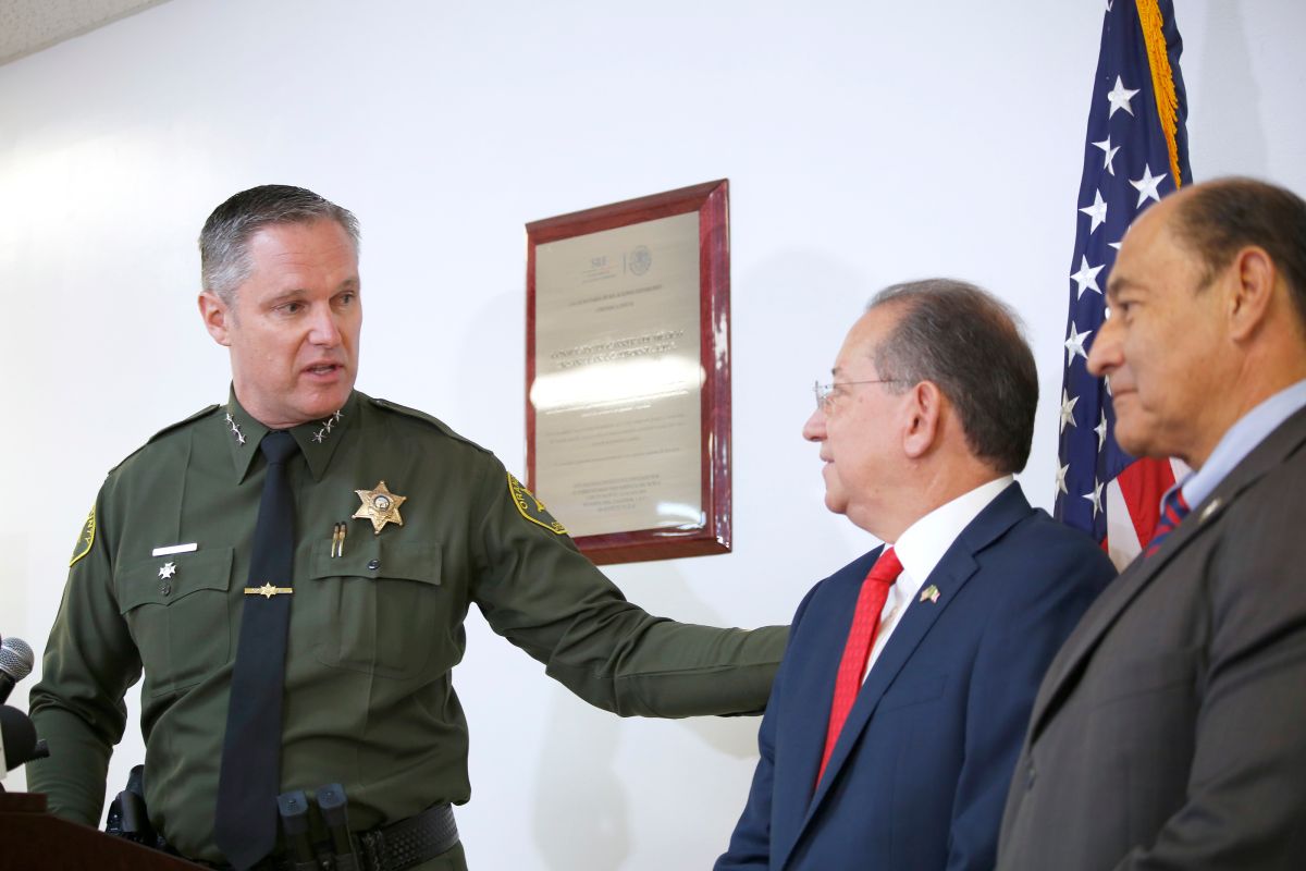 Sheriff del condado de Orange no ejecutará leyes de migración cuando