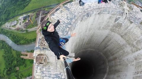 Estos jóvenes arriesgaron su vida para tomarse este selfie.