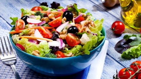 Se requiere invertir en cultivos "más necesarios" de frutas y verduras.