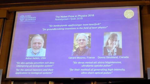 Premio Nobel Física Mujer