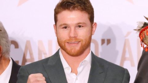 El boxeador mexicano, Saúl 'Canelo' Álvarez seguirá con la empresa TV Azteca. (Foto: EFE/Jorge Núñez)