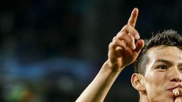 Hirving Lozano abrió el marcador en Wembley, tras marcarle al Tottenham Hotspur