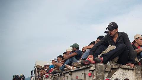Los migrantes siguen su camino en México.
