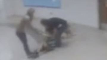 Maltrato maestra niño autista