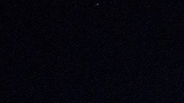 El cohete SpaceX Falcon 9 se curva alrededor de la Tierra, el 7 de octubre de 2018.