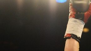 Rocky Fielding, el británico que busca noquear al Canelo. (Foto: Nathan Stirk/Getty Images)