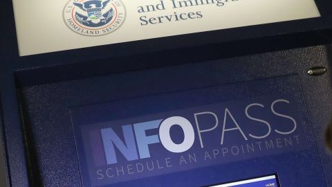 USCIS realiza cambios al Formulario I-539