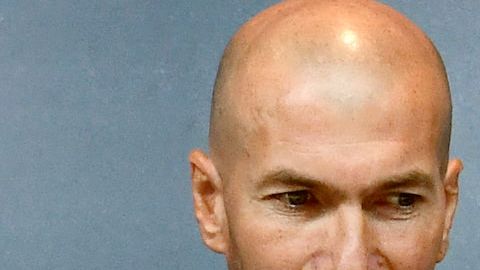 Zinedine Zidane renunció a la dirección técnica del Real Madrid tras conquistar su tercer Champions League consecutiva