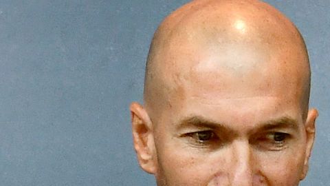 Zinedine Zidane renunció a la dirección técnica del Real Madrid tras conquistar su tercer Champions League consecutiva