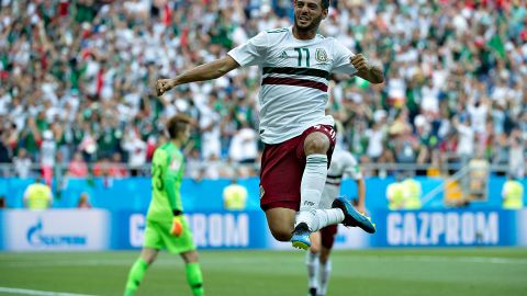 Carlos Vela no le cierra las puertas a las Águilas del América