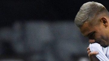 El paraguayo Walter González delantero del León FC, está en el ojo del huracán. (Foto: Imago7/Sebastián Laureano Miranda)