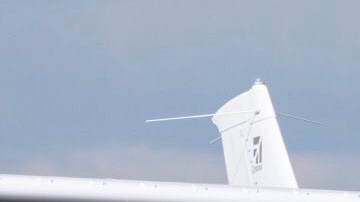 El Turbo 206 Stationair cuenta con rayos infrarrojos para detección de sospechosos. / twitter: @kansas aircraft.