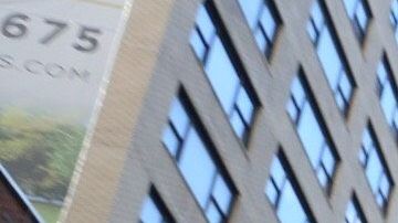 El comisionado John O'Neill, el alcalde Bill de Blasio, y el gobernador Andrew Cuomo.