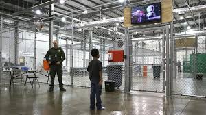 En Navidad muere otro niño en manos de ICE.