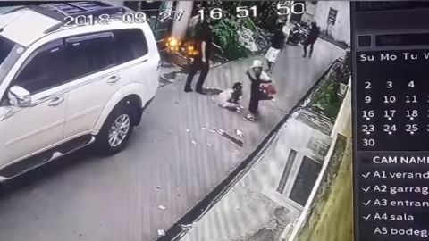 Niña enfrenta a ladrones