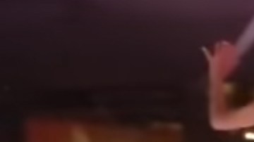 Captura de pantalla del "narcovals" de una quinceañera.