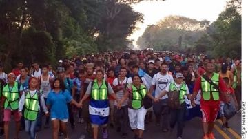 Miles de hondureños han cruzado a terrritorio mexicano.