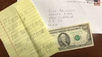 La donación anónima que recibió una profesora.