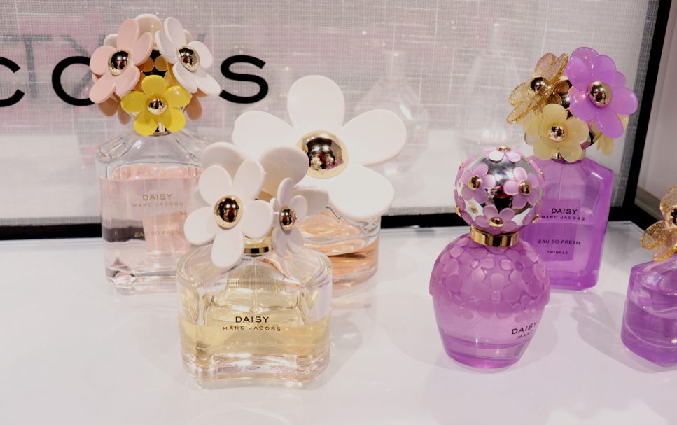 perfume daisy para mujer