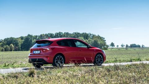 Ford Focus 2018. El 2019 ofrece una versión mejorada
