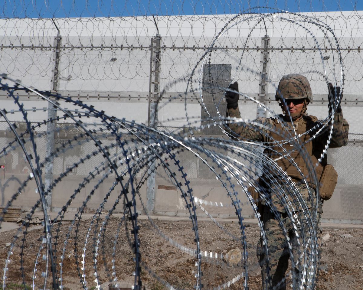 Al parecer, el ejército de EEUU también custodiará a niños migrantes.