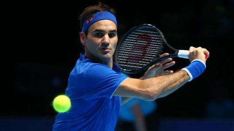 Roger Federer es acusado por el tenista francés Julien Benneteau de acomodar sus horarios