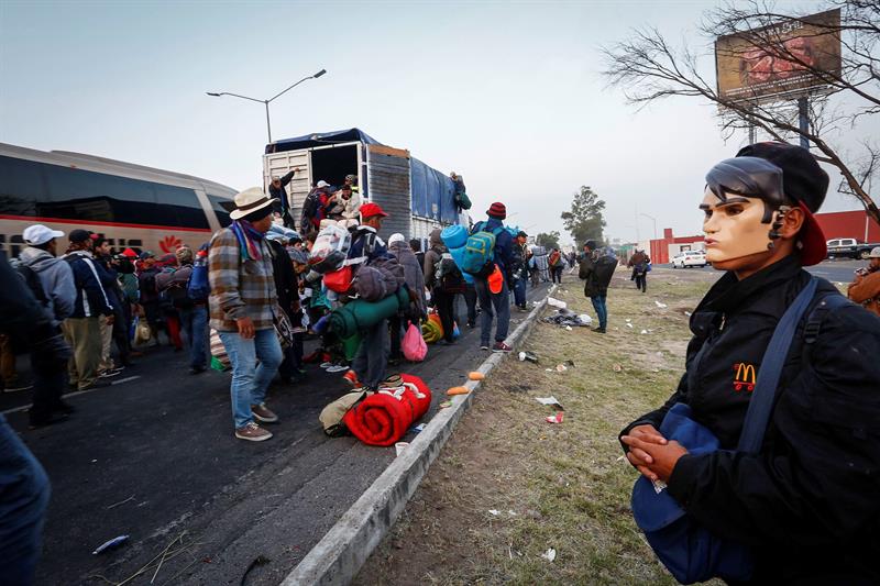 Los migrantes avanzan por territorio mexicano.
