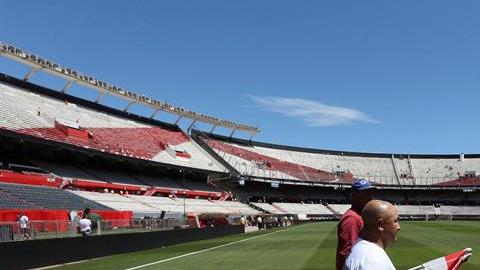 El estadio de River Plate en Buenos Aires fue allanado por la justicia argentina.