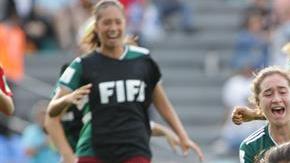 Las jugadoras de México celebran su pase a semifinales de la Copa Mundial Femenina Sub'17 en Uruguay.