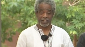 Un desconocido le pagó la compra en Target.