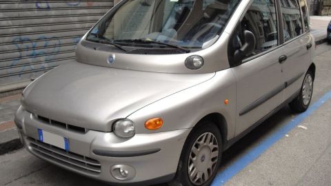 Fue considerado uno de los automóviles más feos de la historia